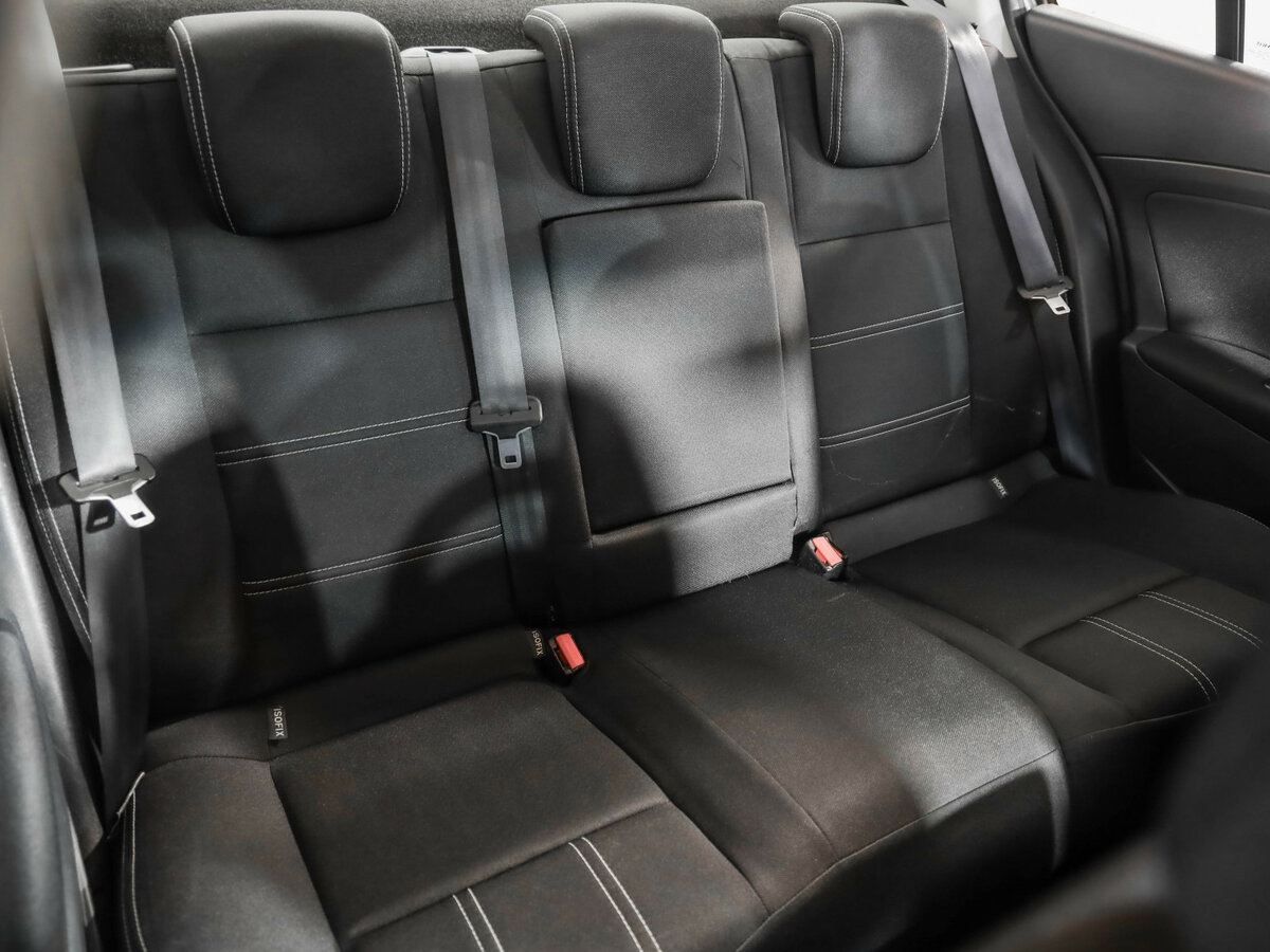 Renault Fluence с пробегом — 2014 год. Фото: #19