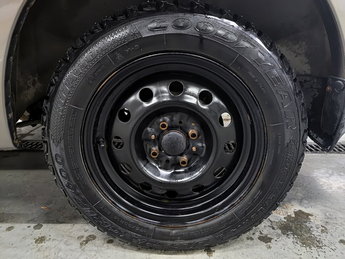 Lada (ВАЗ) Granta с пробегом — 2013 год. Фото: #17