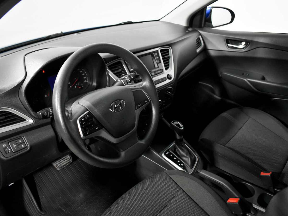 Hyundai Solaris с пробегом — 2020 год. Фото: #8