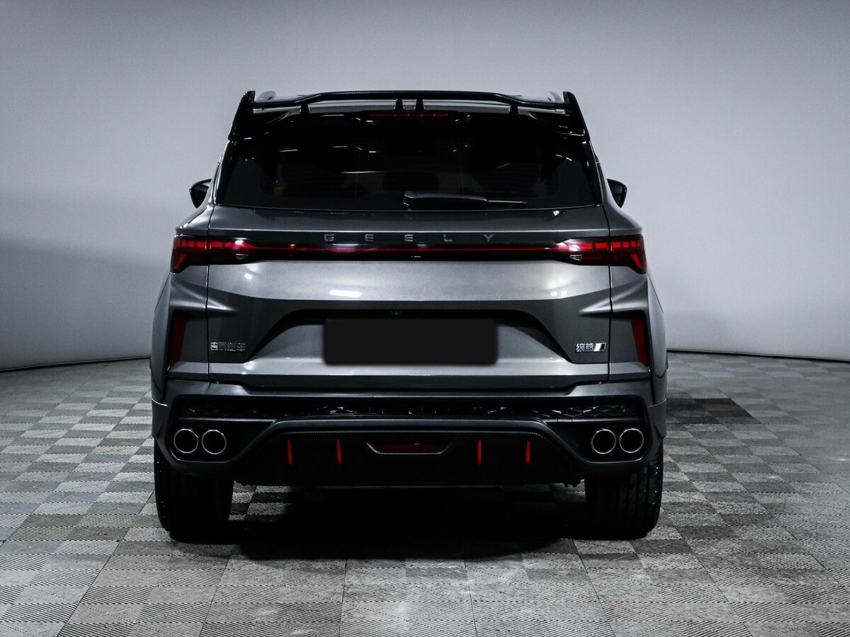 Geely Coolray с пробегом — 2024 год. Фото: #4