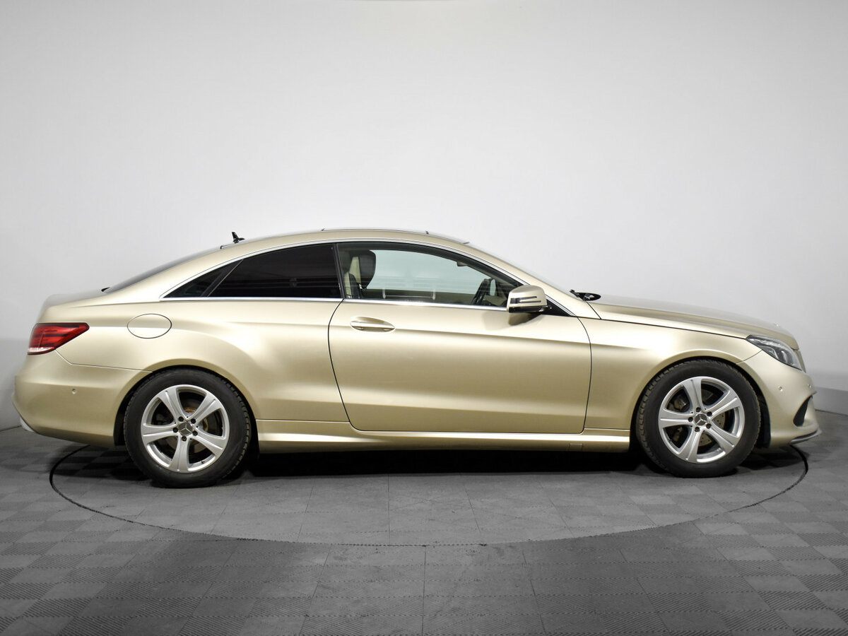 Mercedes-Benz E-Класс с пробегом — 2016 год. Фото: #3