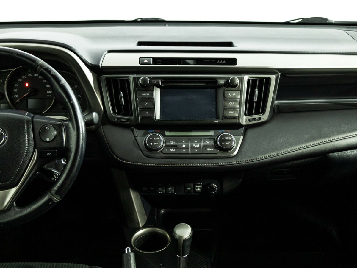 Toyota RAV4 с пробегом — 2014 год. Фото: #13
