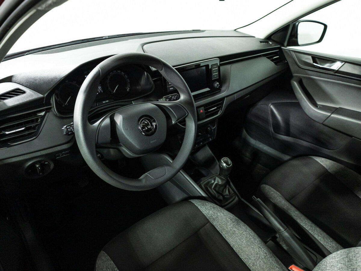 Skoda Rapid с пробегом — 2020 год. Фото: #9