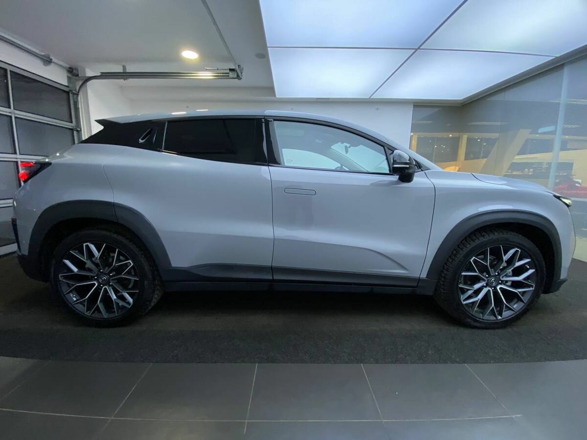 Changan UNI-T с пробегом — 2023 год. Фото: #3