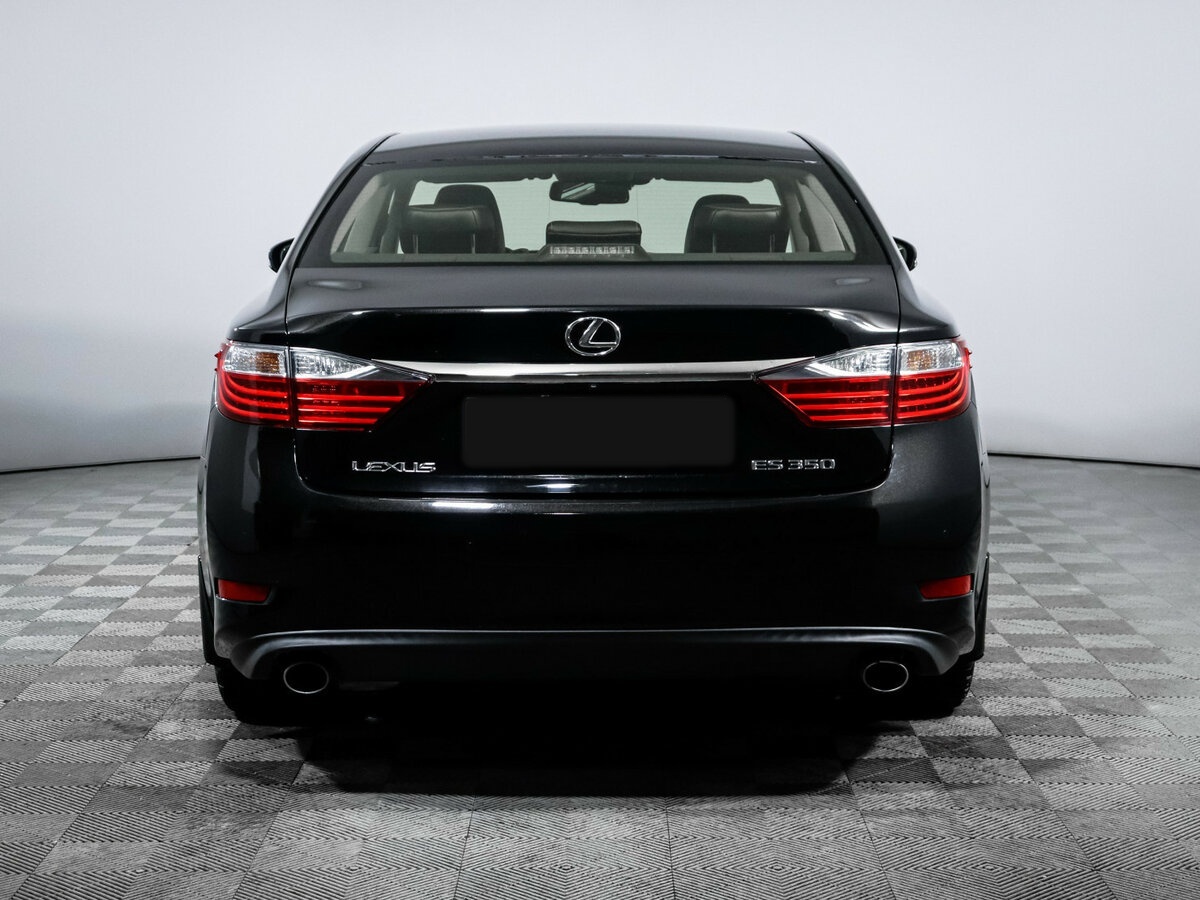 Lexus ES с пробегом — 2012 год. Фото: #5