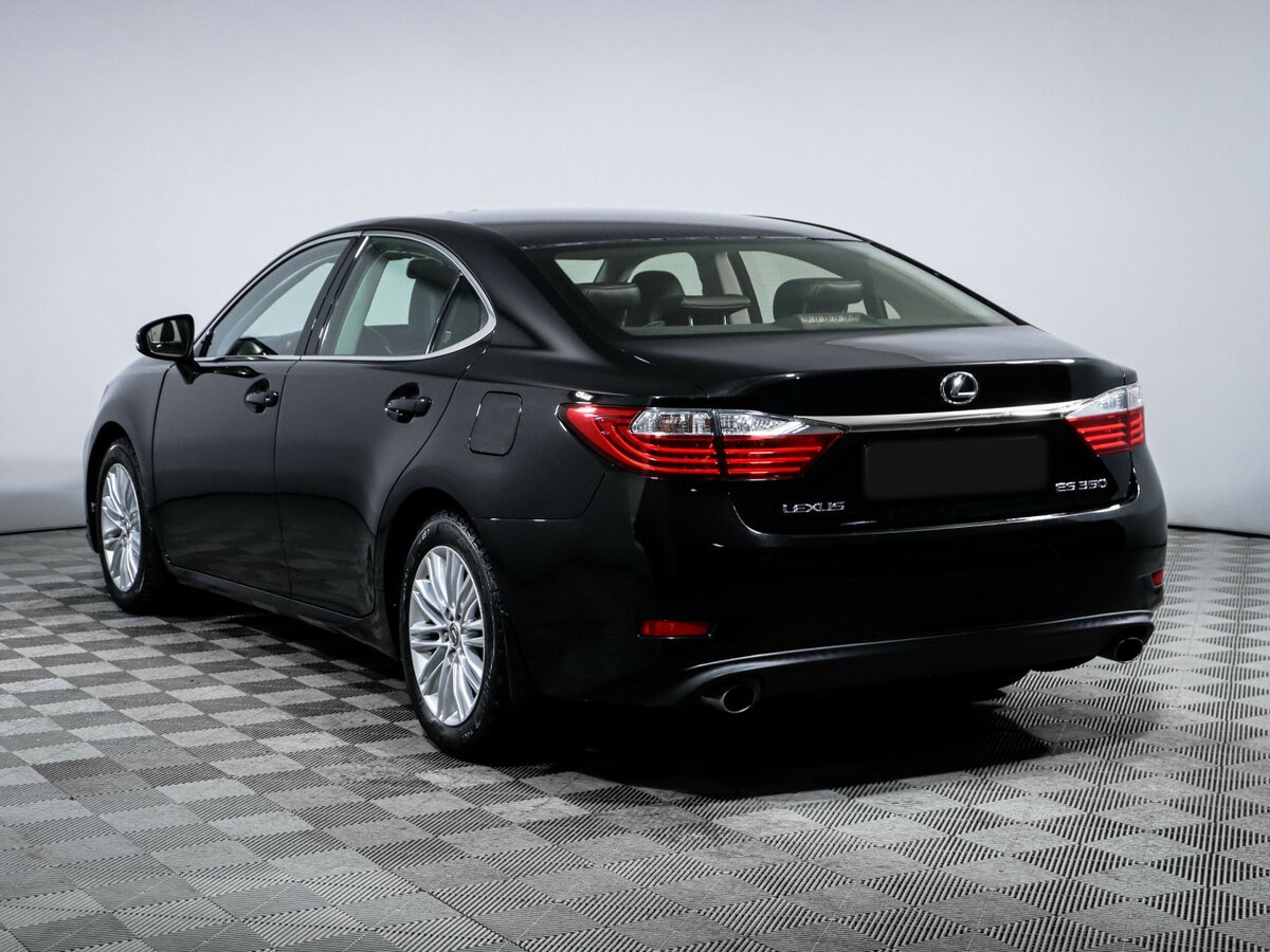 Lexus ES с пробегом — 2012 год. Фото: #6