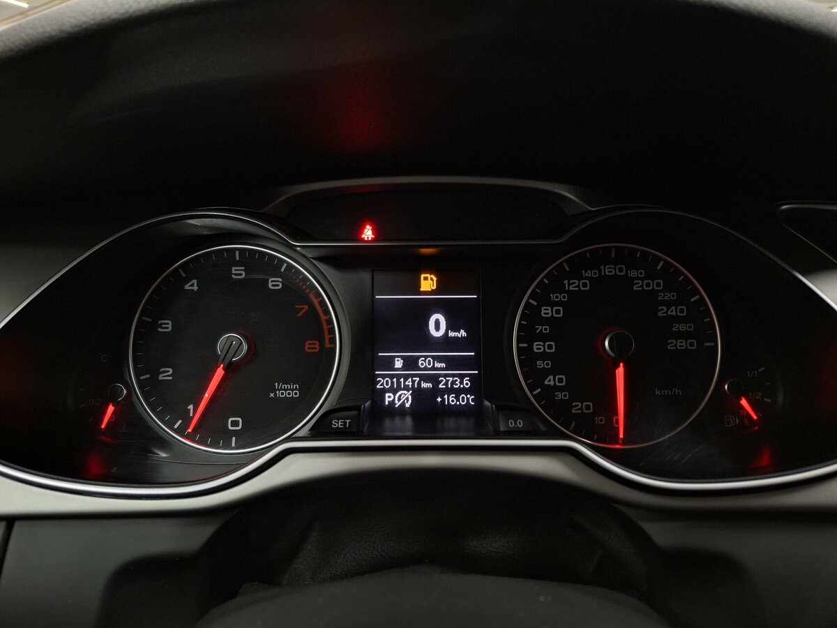 Audi A4 с пробегом — 2015 год. Фото: #12