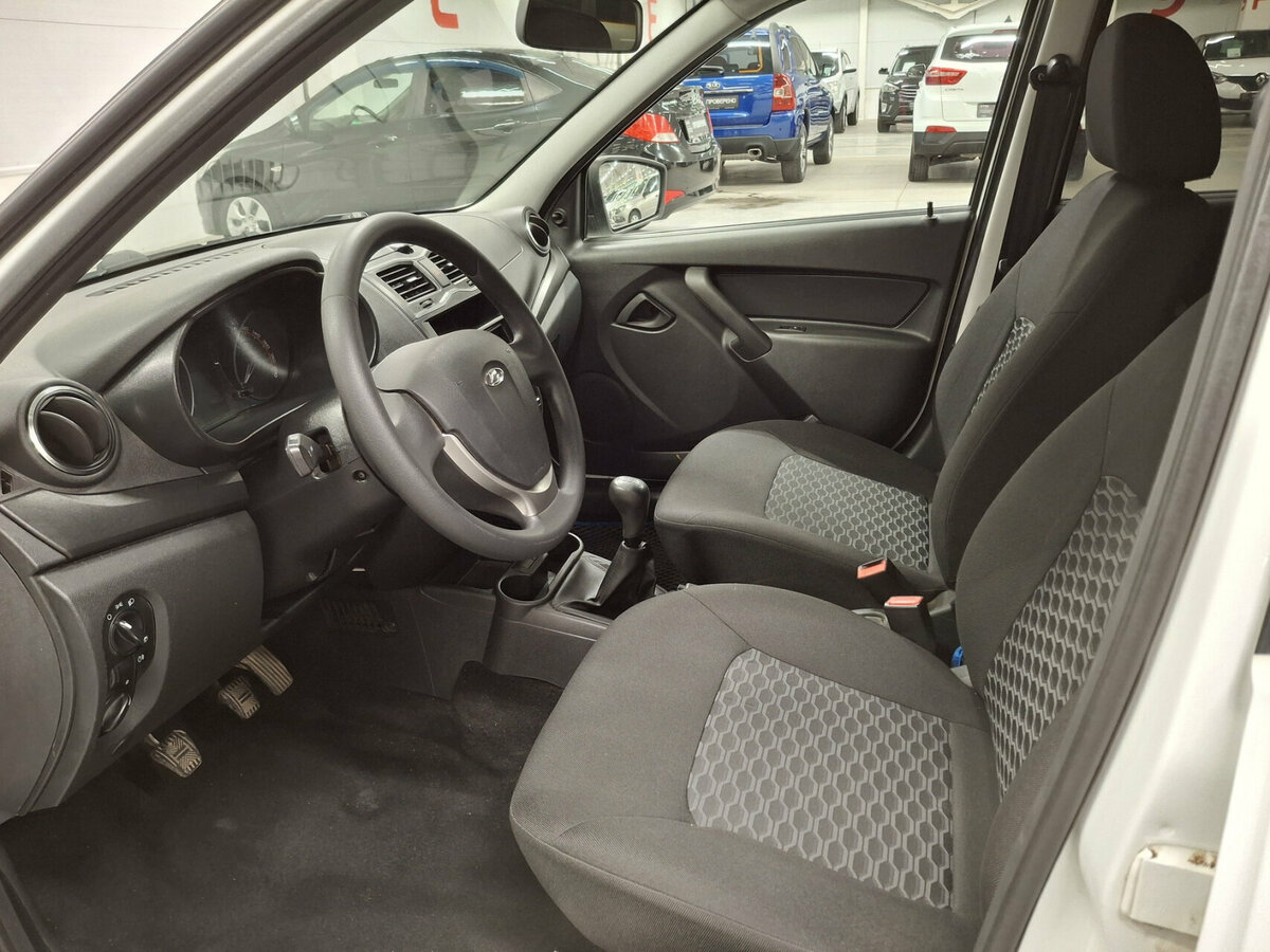 Lada (ВАЗ) Granta с пробегом — 2020 год. Фото: #15